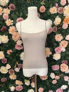 Lululemon Wundermost  Adjustable Spagetti-Strap Cami Tank in Downtown Tan NWT